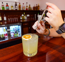 Load image into Gallery viewer, Retractable Metal Straw